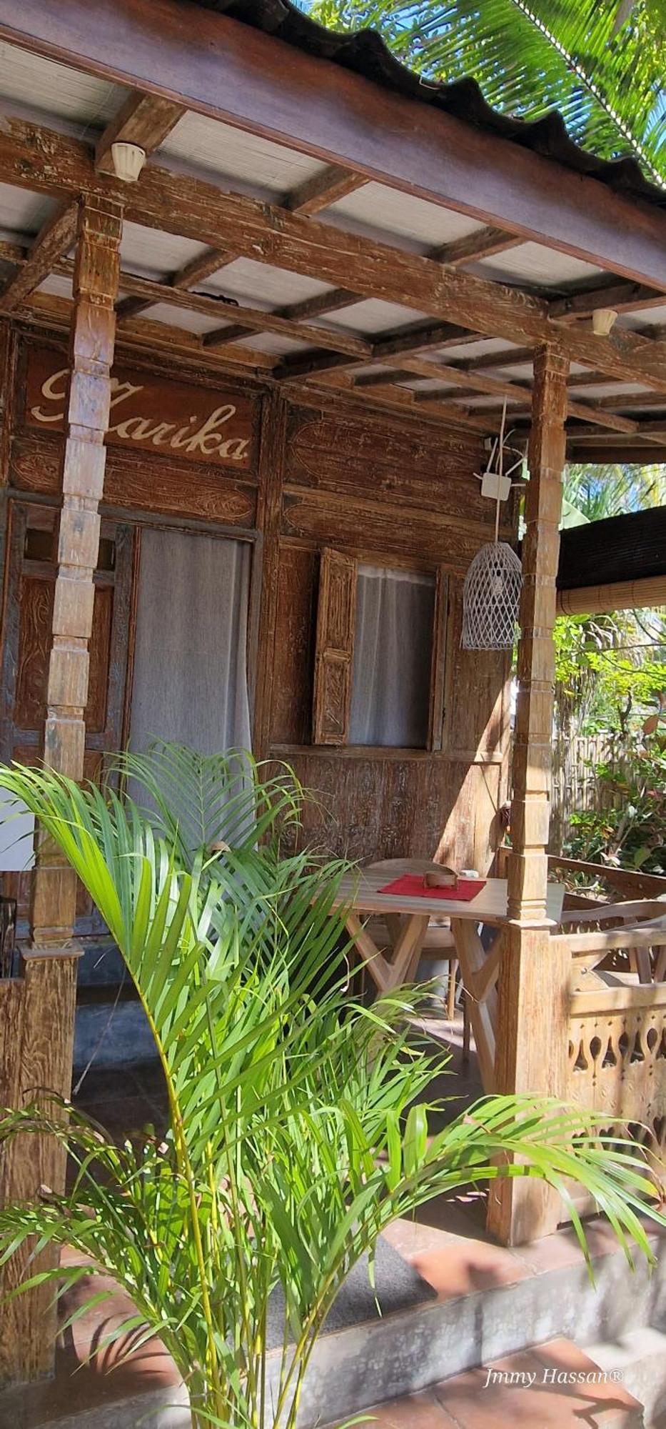 Villas Light House - Eco-Traditional Joglo Gili Trawangan Extérieur photo